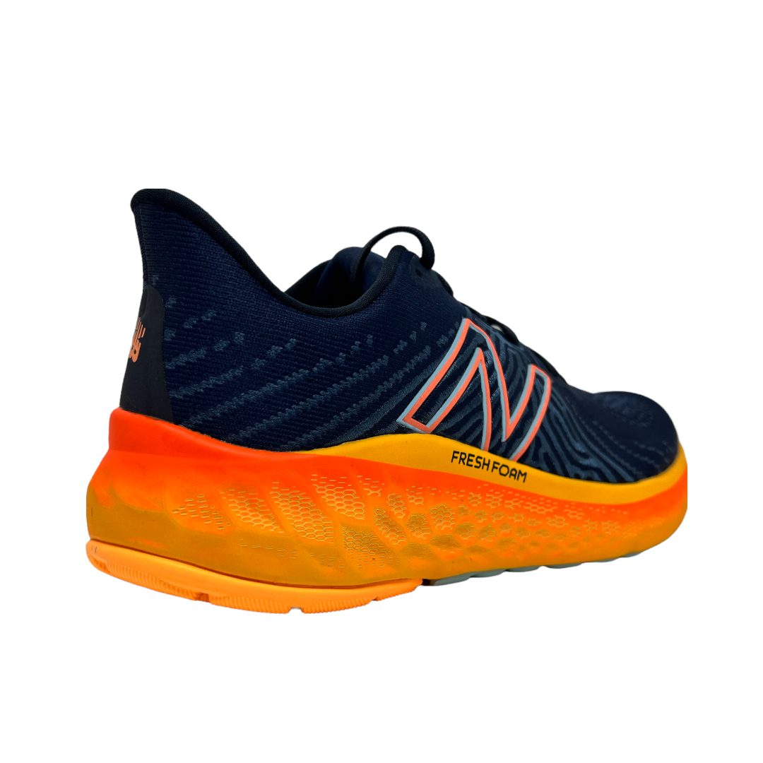 NEW BALANCE MVNGOEV5 AZUL